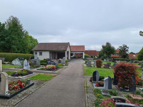 Weg zur Kapelle